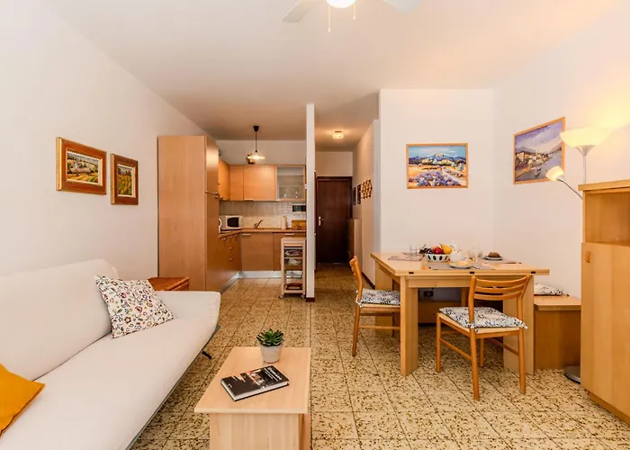 Apartment Al Molo By Interhome